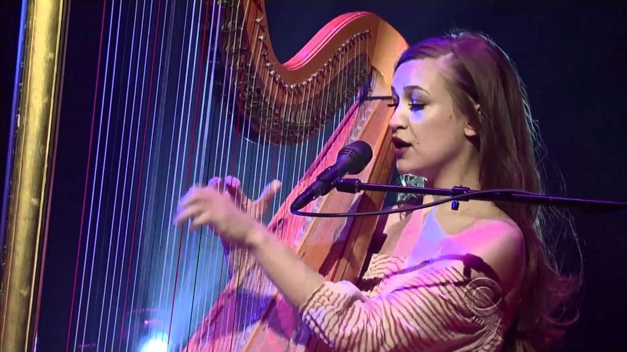 Joanna Newsom - On a Good Day on Letterman Dec 14 2010