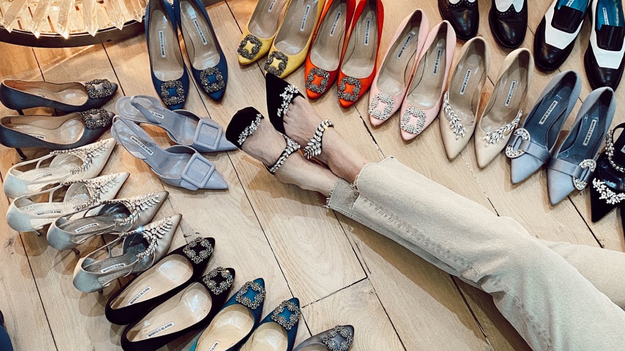 MY MANOLO BLAHNIK SHOE COLLECTION | 25 PAIRS | FAVE STYLES, FAVE HEEL HEIGHT & HOW I STYLE THEM