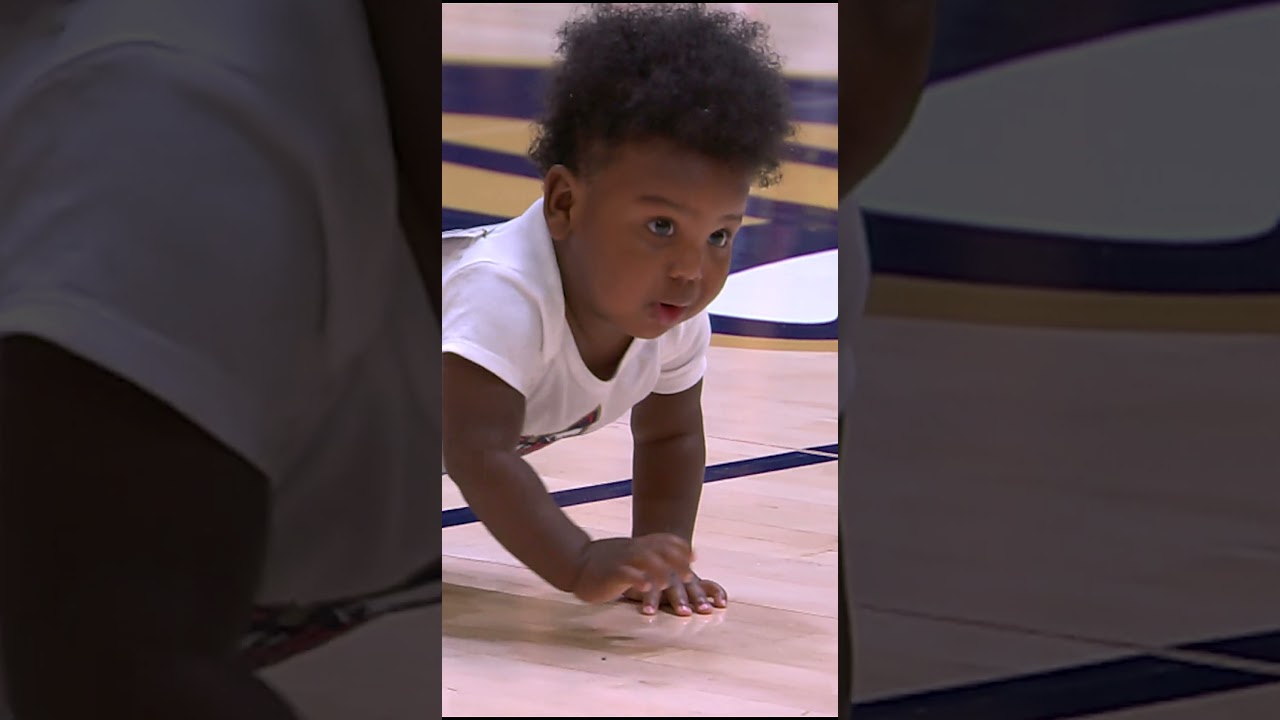 😂 Joel Meyers, Antonio Daniels Baby Crawl Race reactions | New Orleans Pelicans