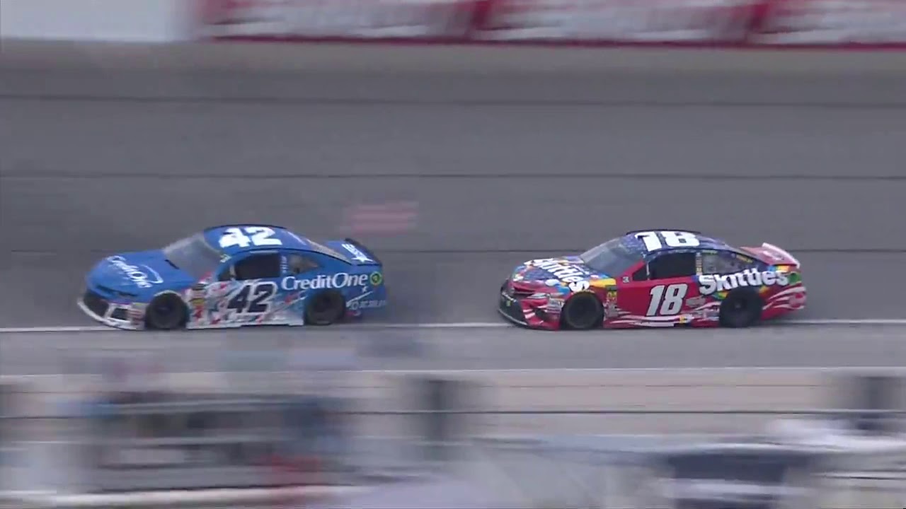 Kyle Busch and Kyle Larson beat and bang to the finish